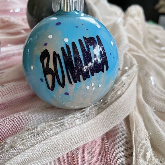 Vintage 1950’s T.V. Shows Christmas ornaments 6 to a set - Picture 4 of 10